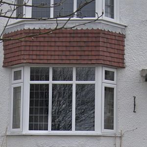 Bay window cracks