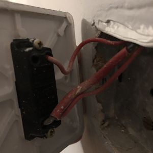 Two way light switch