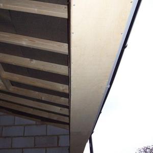 Steel end detail underside