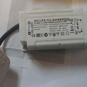 1512917068594-523020592