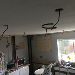 75CCFB9C-2B84-415B-BBD1-9B829D54F2E2