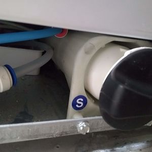 Whirlpool Fridge Freezer Filter Housing