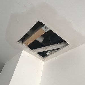 C9360DA2-B3D7-4CFB-B6A5-AD3C150B1B0C