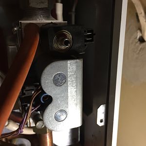 B7F6D8EC-F70E-411E-A7B9-CE9275C4A8BC