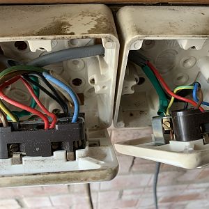 A9174367-CED8-4EE1-B414-1F26A959C78A