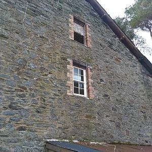 Side Window impression