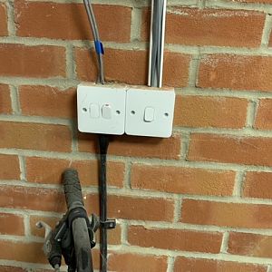 DC92B00F-1CFC-40DE-B045-C73D6A4EB9AF