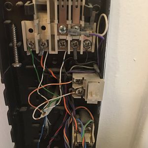 34254102-9C12-4390-B320-192DE10F0004