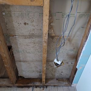 1 - Damp in bedroom