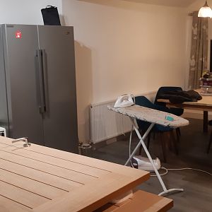 1610213854611937386407