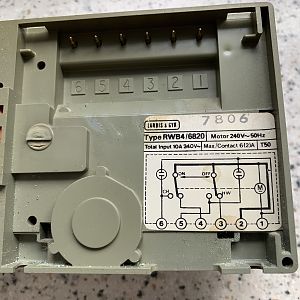 35D65906-EBE7-4D39-AB4A-82B3A31DCF13