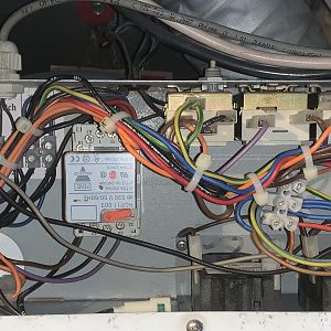 3789F637-E777-4003-82F5-DD5A0BB0A6F6