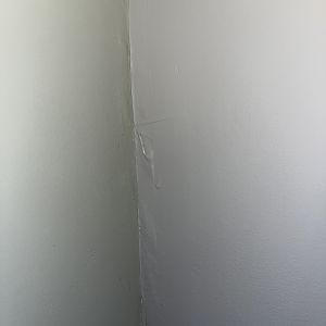 70EE8822-CED7-48E3-8A25-40910BA388E7