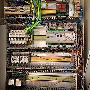 19C222DA-8D89-41F0-B1FD-5CAC1C025F07