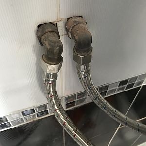 3201B54D-14F7-4DA0-A2D6-A5D74F2EAE2D