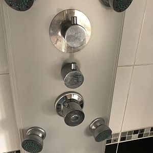 B3DA5103-0144-496F-9643-CEA624062453