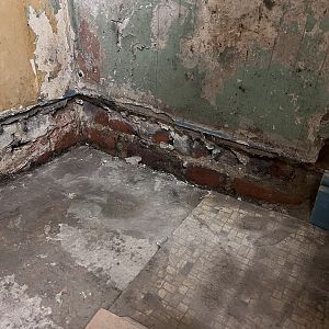 E896BC08-9637-4558-9870-8DF440D5ACD4