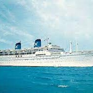 Chandris Lines Ellinis.jpg