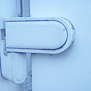 hinge outer view.png