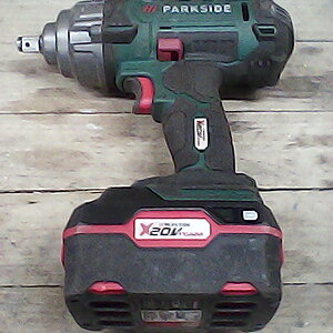 impact wrench.jpg