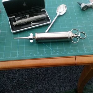 syringe.JPG