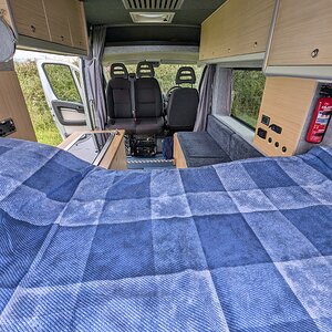 swivel seat.jpg