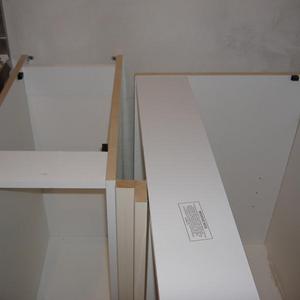 Kitchen base units