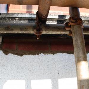 render under guttering