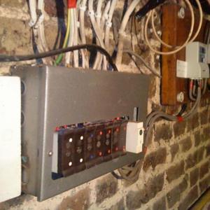Gas meter consumer unit