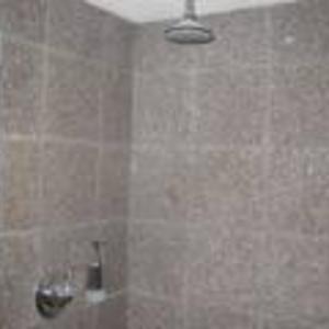 granite wet-room