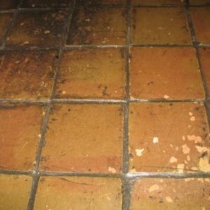 Stained tile with chipping