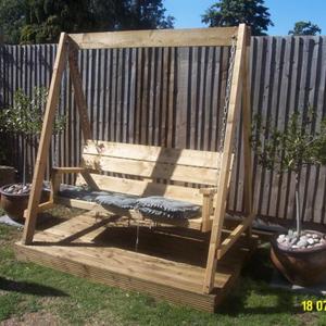 Garden swing