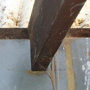 Joist to plate at long wall far