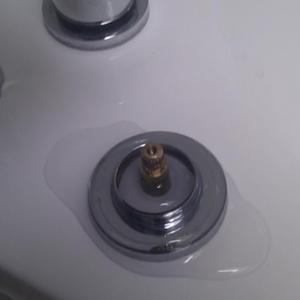 Bath filler tap