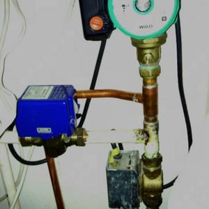 Bottom of Heating Pipe work (w/towel rail feed)