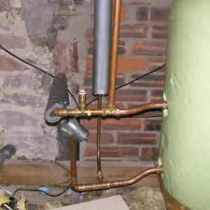 no hot water but hot rads