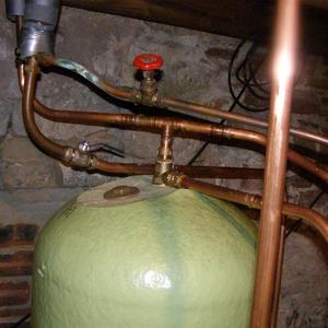 no hot water but hot rads