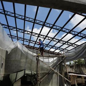 My garage roof going on.