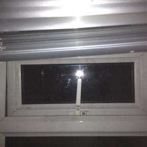 Windows Top Hing Not Closing