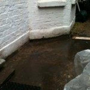 concrete base/ side return