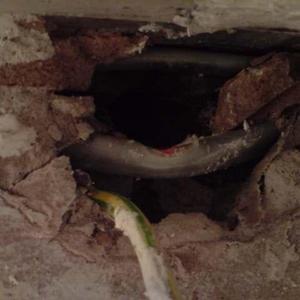 beware of pipes & cables