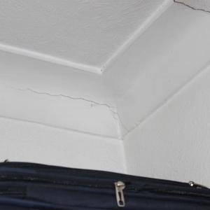 16-north-bedroom-NE-corner-close-up