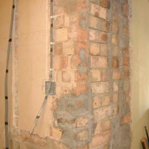 Plastering the wall