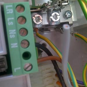 Boiler internal connection with grey wire