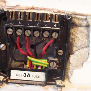 Base plate wiring for old controller