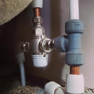 Titan Ozimix3 mixing thermostat