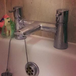 Titan Ozimix3 bath tap