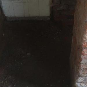 Hall between rear room, kitchen