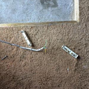 Alarm - door contact