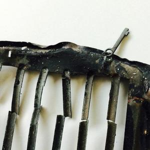 Vent grille tiny key